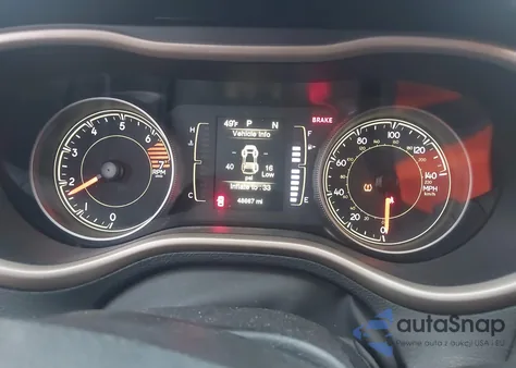 2017 Jeep Cherokee Latitude Fwd from USA, damaged, VIN 1C4PJLCB4HW517093